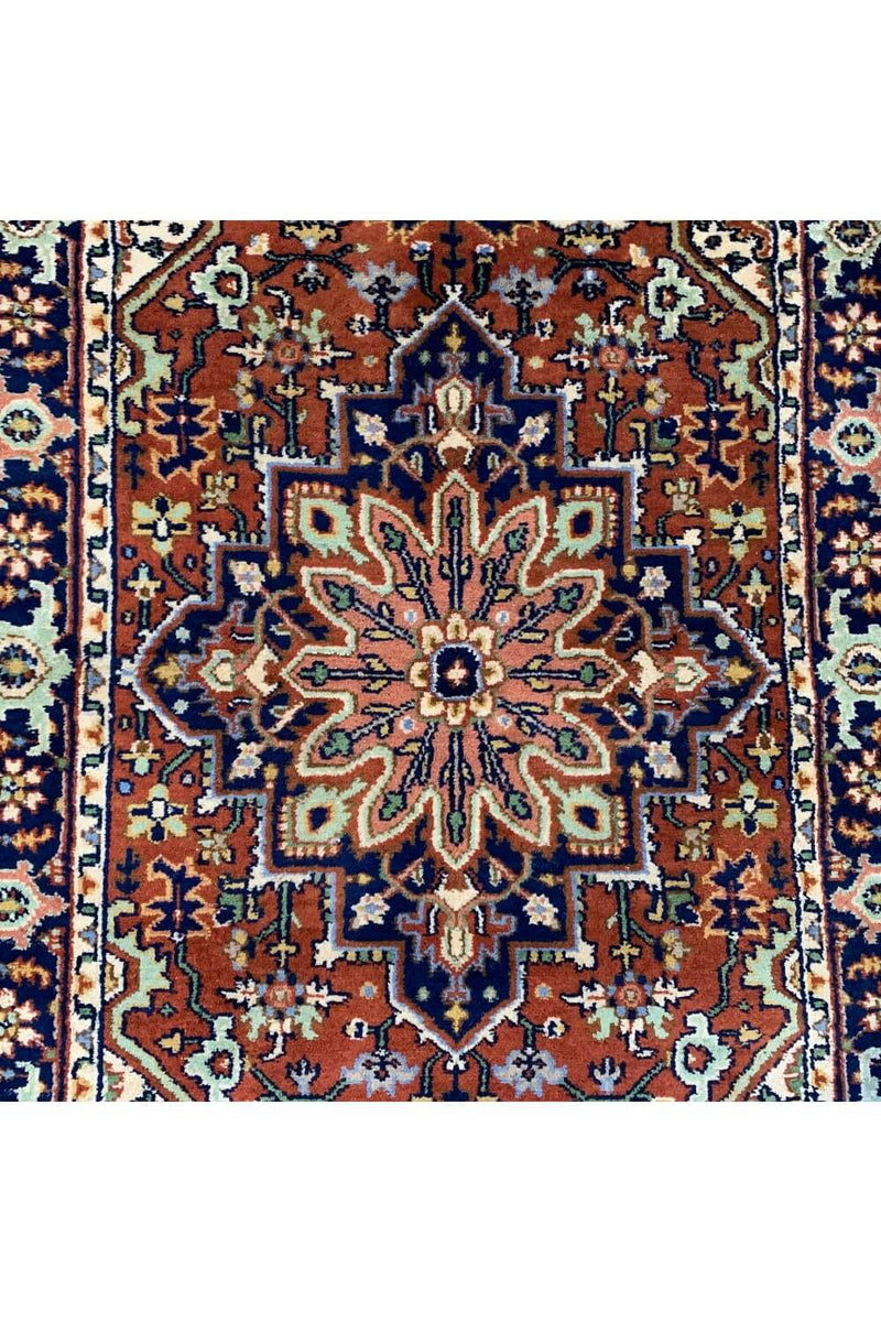 VINTAGE INDO RUG 4.11 X 2.9 FT