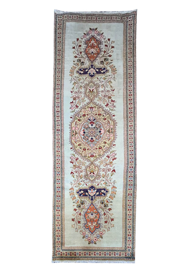 VINTAGE QIRMOUN RUNNER 9.3 X 2.9 FT