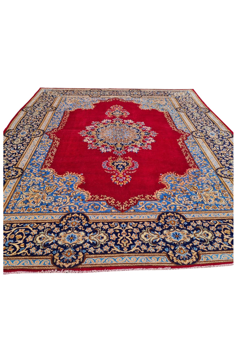 Vintage Qirmoun 12.8 x 9.4 Ft