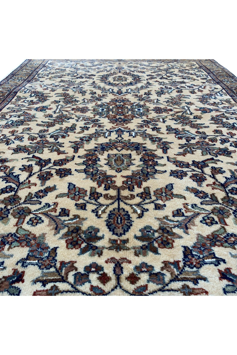 AUTHENTIC HAND KNOTTED VINTAGE BADAM GUL WOOL AREA RUG 5.9 X 4.0 FT (510 GER)