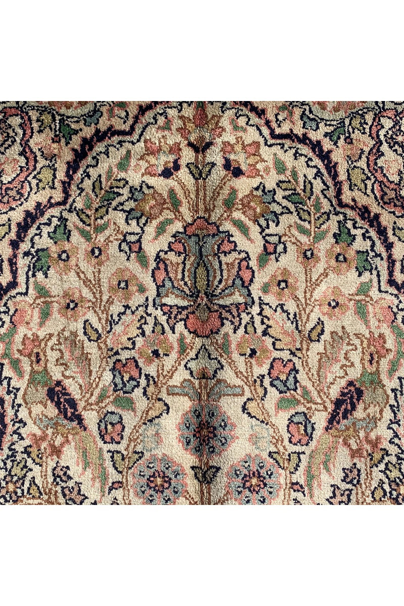 AUTHENTIC HAND KNOTTED VINTAGE KASHMIRI PICTORIAL SILK AREA RUG 5.0 X 3.0 FT (584 GER)